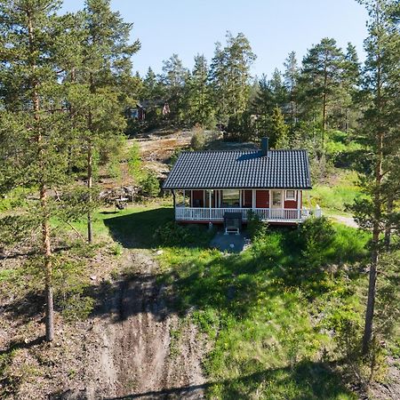 Lomahyppaeys Villa Naantali Luaran gambar