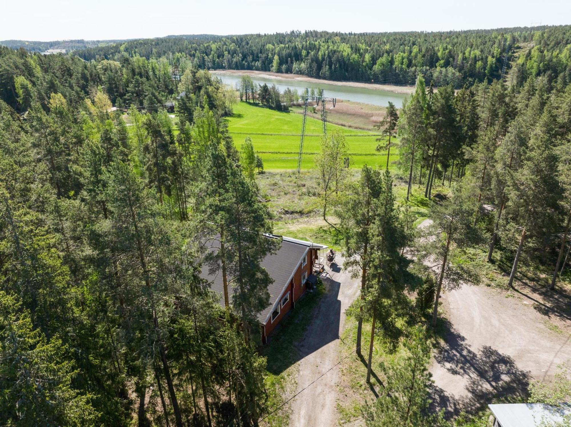 Lomahyppaeys Villa Naantali Luaran gambar