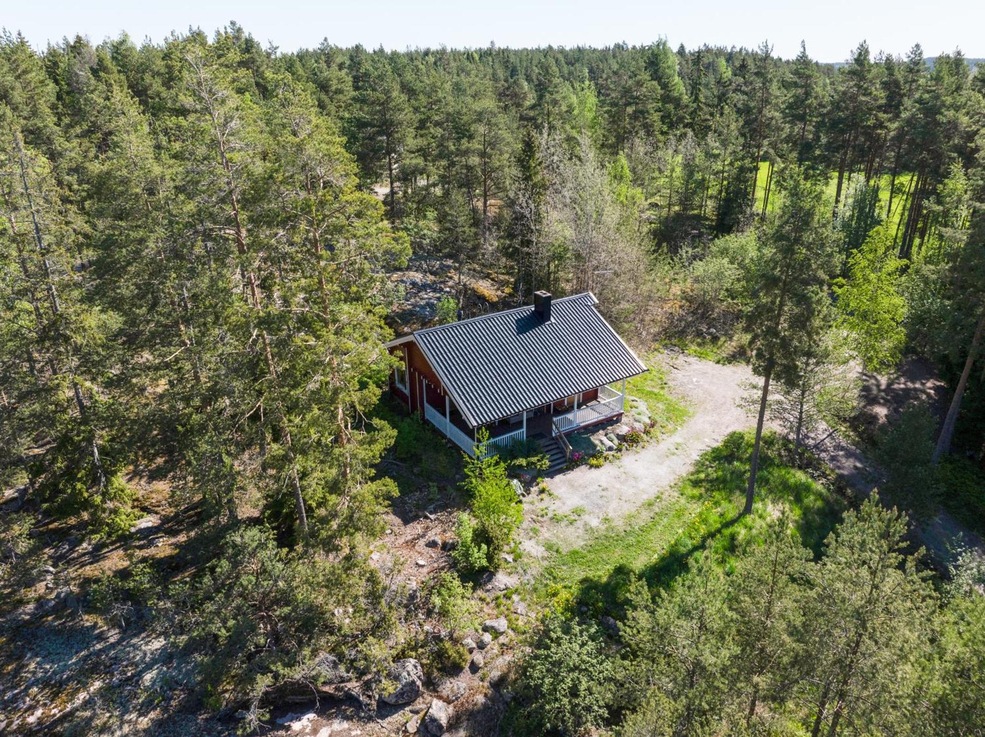 Lomahyppaeys Villa Naantali Luaran gambar