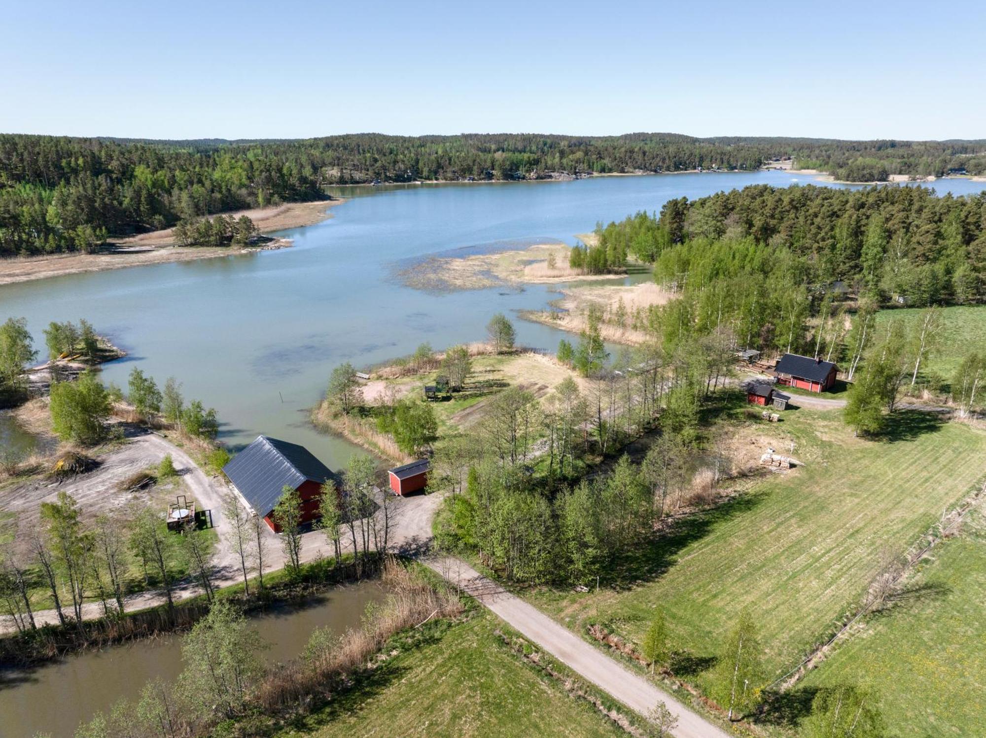 Lomahyppaeys Villa Naantali Luaran gambar