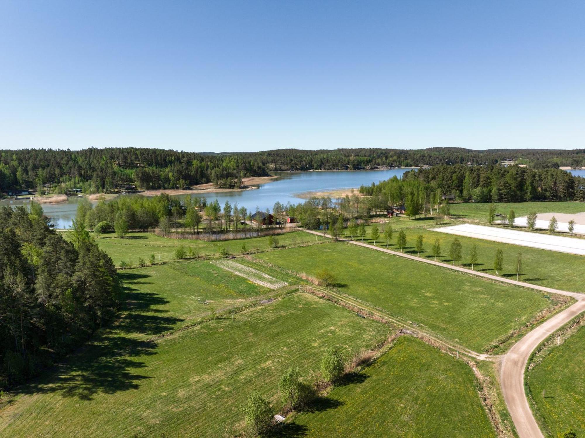 Lomahyppaeys Villa Naantali Luaran gambar